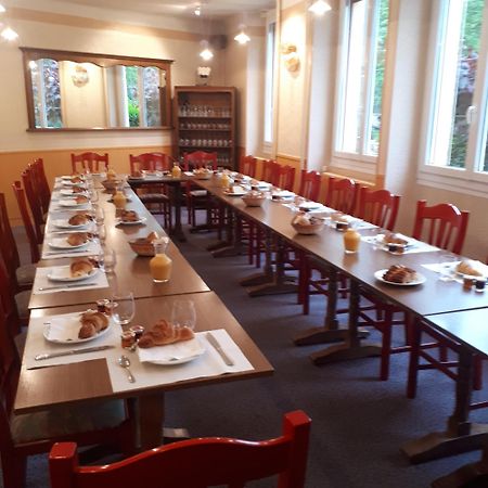 Hotel Restaurant Le Centre Comblanchien エクステリア 写真